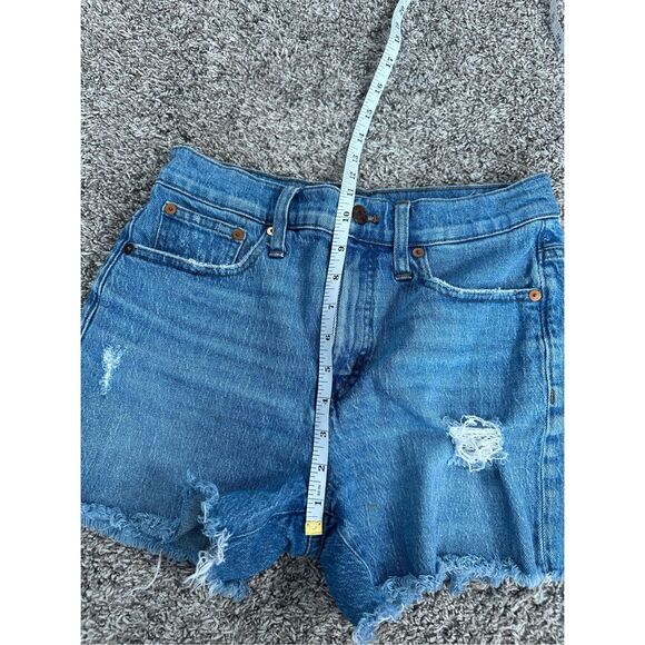madewell high rise denim shorts cut off jean shorts women’s size 26 distressed - Picture 10 of 11